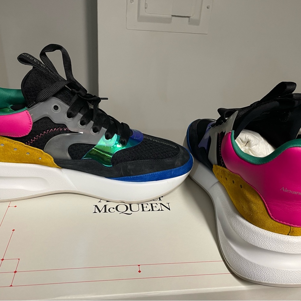 COPY - Alexander McQueen pre owned mens sneakers - Picture 5 of 7